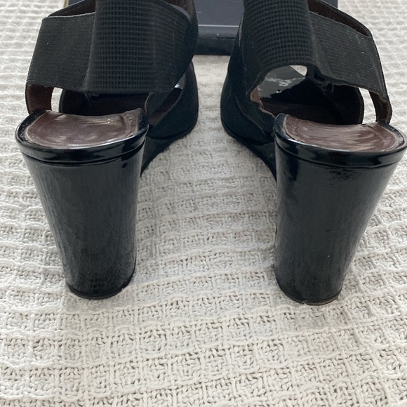 Vintage Luc Berjen Wedge Sandal in Black Patent - Size 7M - Picture 4 of 6